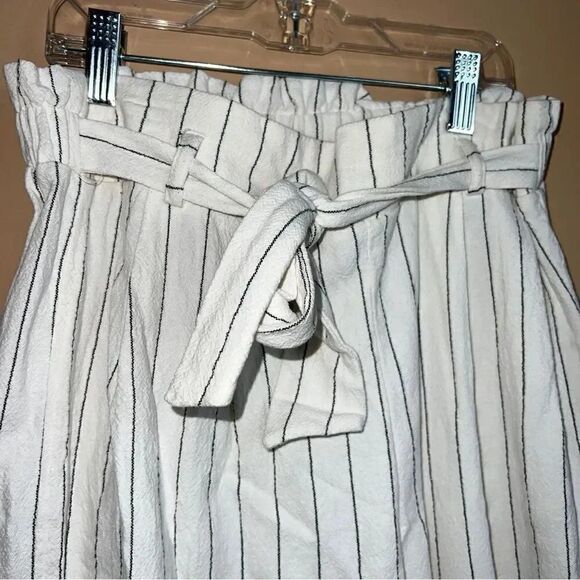 Urban Romantics White Striped Paperbag Waist Linen Wide Leg Cropped Trouser Pant - Picture 7 of 8